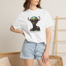 Load image into Gallery viewer, Alien Princess Graphic Print: Tee Shirt
