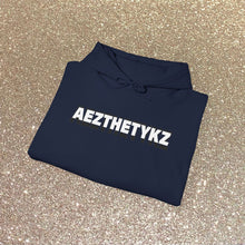 Load image into Gallery viewer, AEZTHETYKZ -Hoodie: Printed Logo Hooded-Sweatshirt