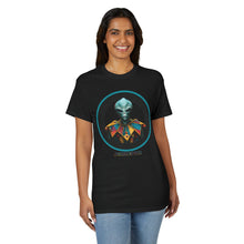Load image into Gallery viewer, Jester Retro Graphic Print: Tee Shirt