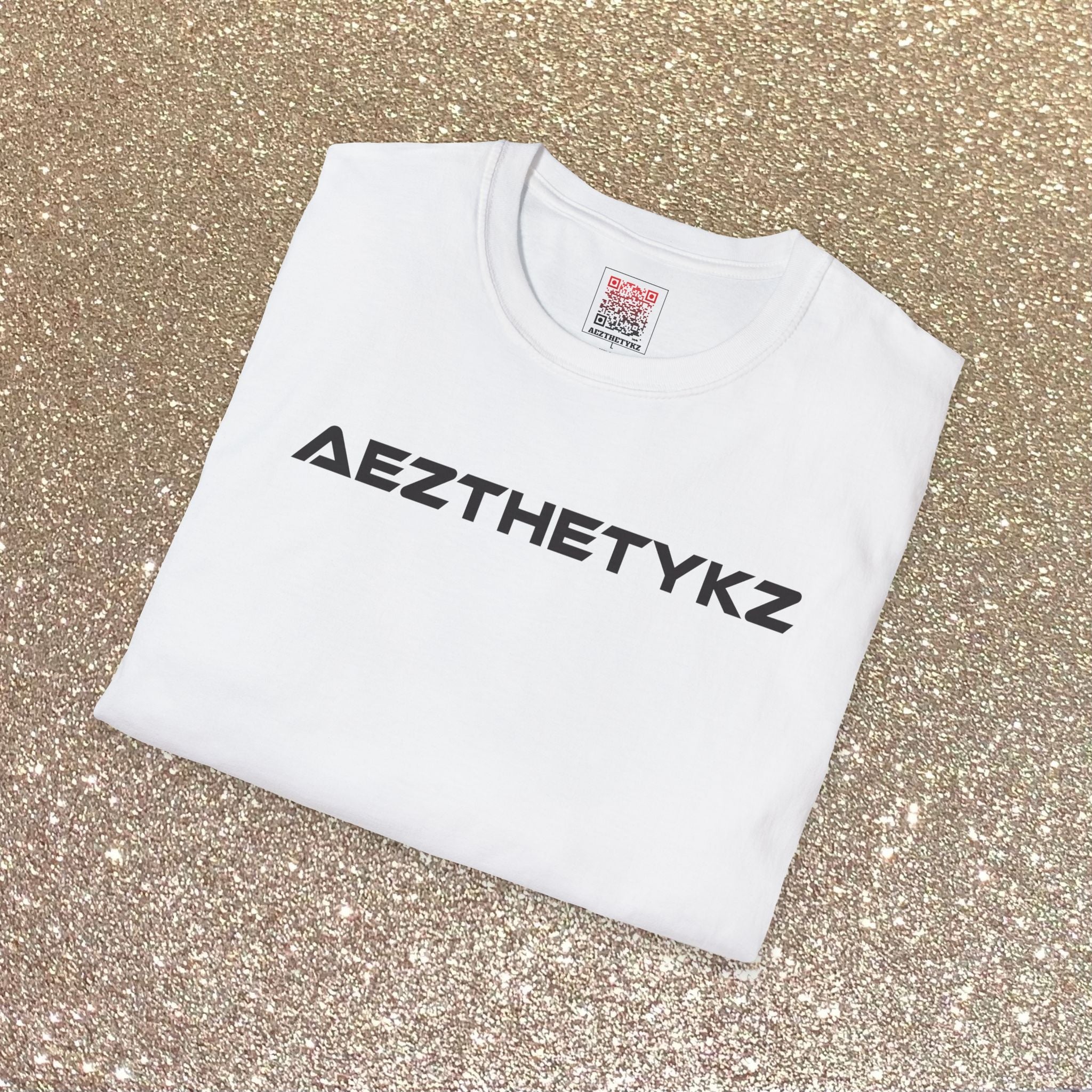AEZTHETYKZ-Alien Mask: Graphic Print Tee Shirt