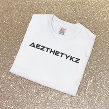 Load image into Gallery viewer, AEZTHETYKZ-Alien Mask: Graphic Print Tee Shirt
