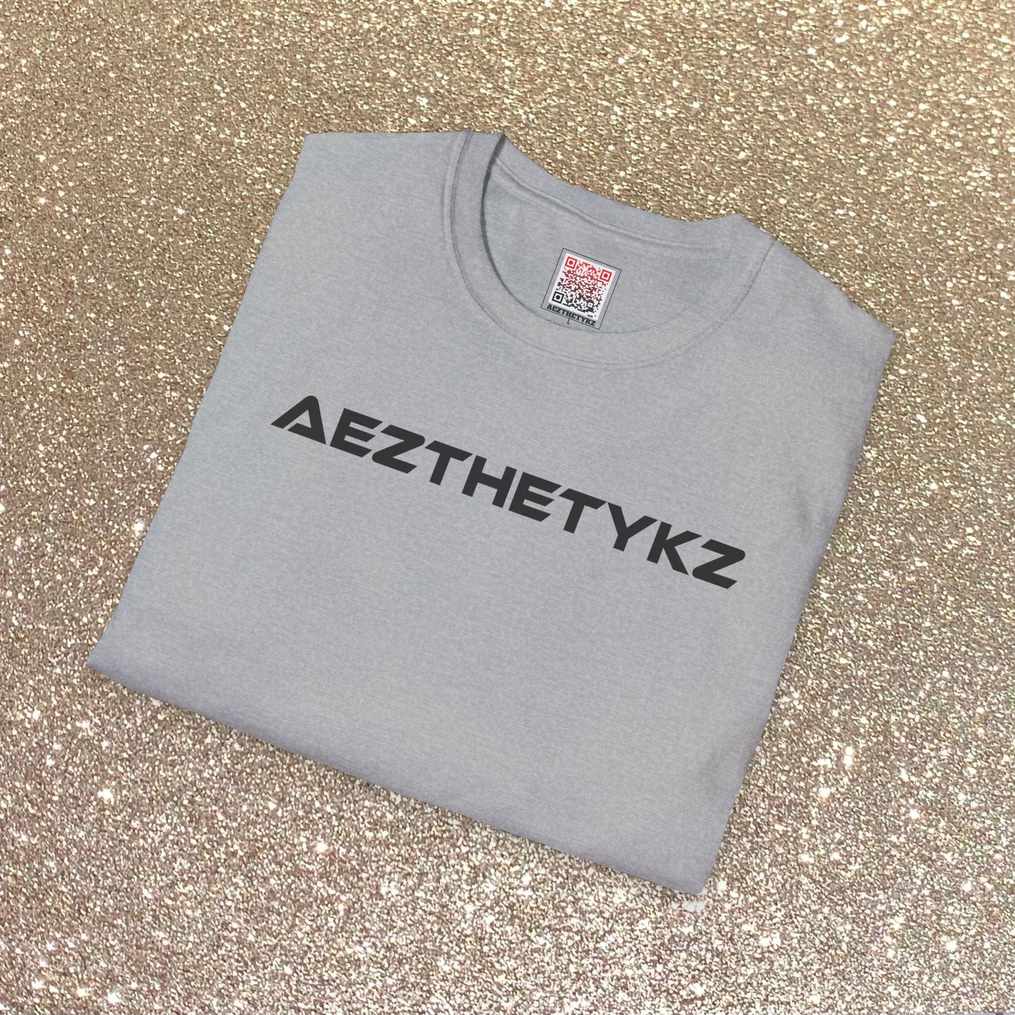 AEZTHETYKZ-Alien Mask: Graphic Print Tee Shirt