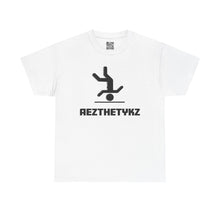 Load image into Gallery viewer, AEZTHETYKZ Breaker 1-9: Graphic Print Tee
