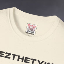 Load image into Gallery viewer, AEZTHETYKZ-Alien Mask: Graphic Print Tee Shirt
