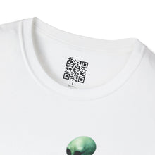 Load image into Gallery viewer, Neb Neerev Graphic Print: Tee Shirt
